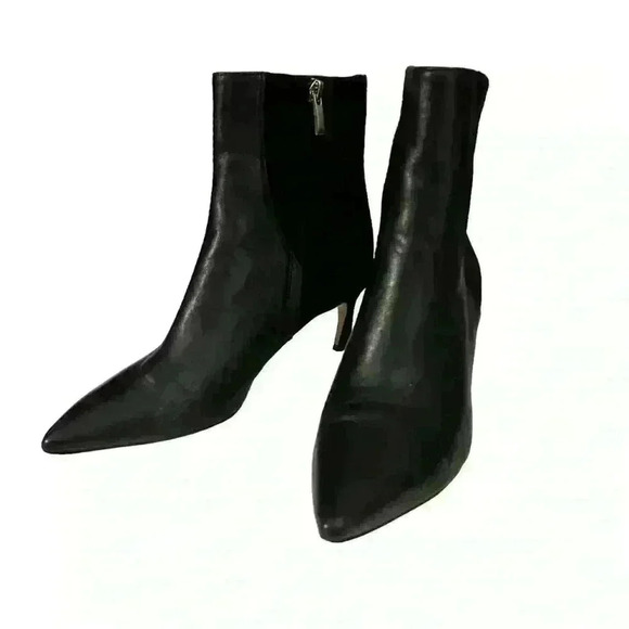 27 EDIT Naturalizer Florentine Bootie in Black Leather NEW with flaw - Picture 2 of 10